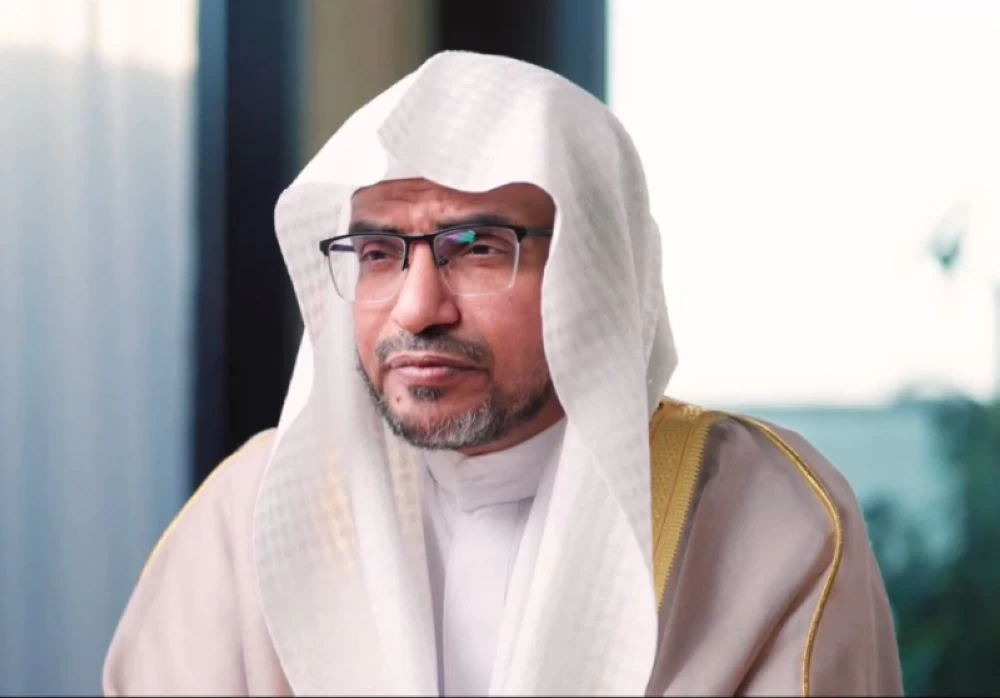 Royal Decree Appoints Sheikh Saleh Al-Maghamsi Imam of the Prophet’s Mosque