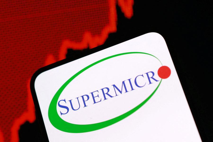 EHC Investment, Supermicro to develop Sovereign AI modular data center