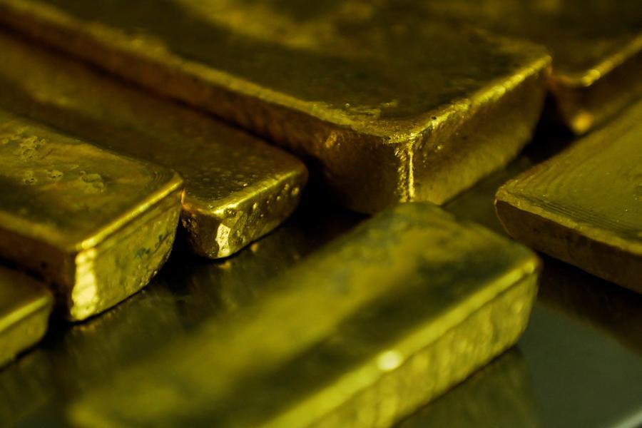Gold rises as safe haven bids revive in Middle East conflict